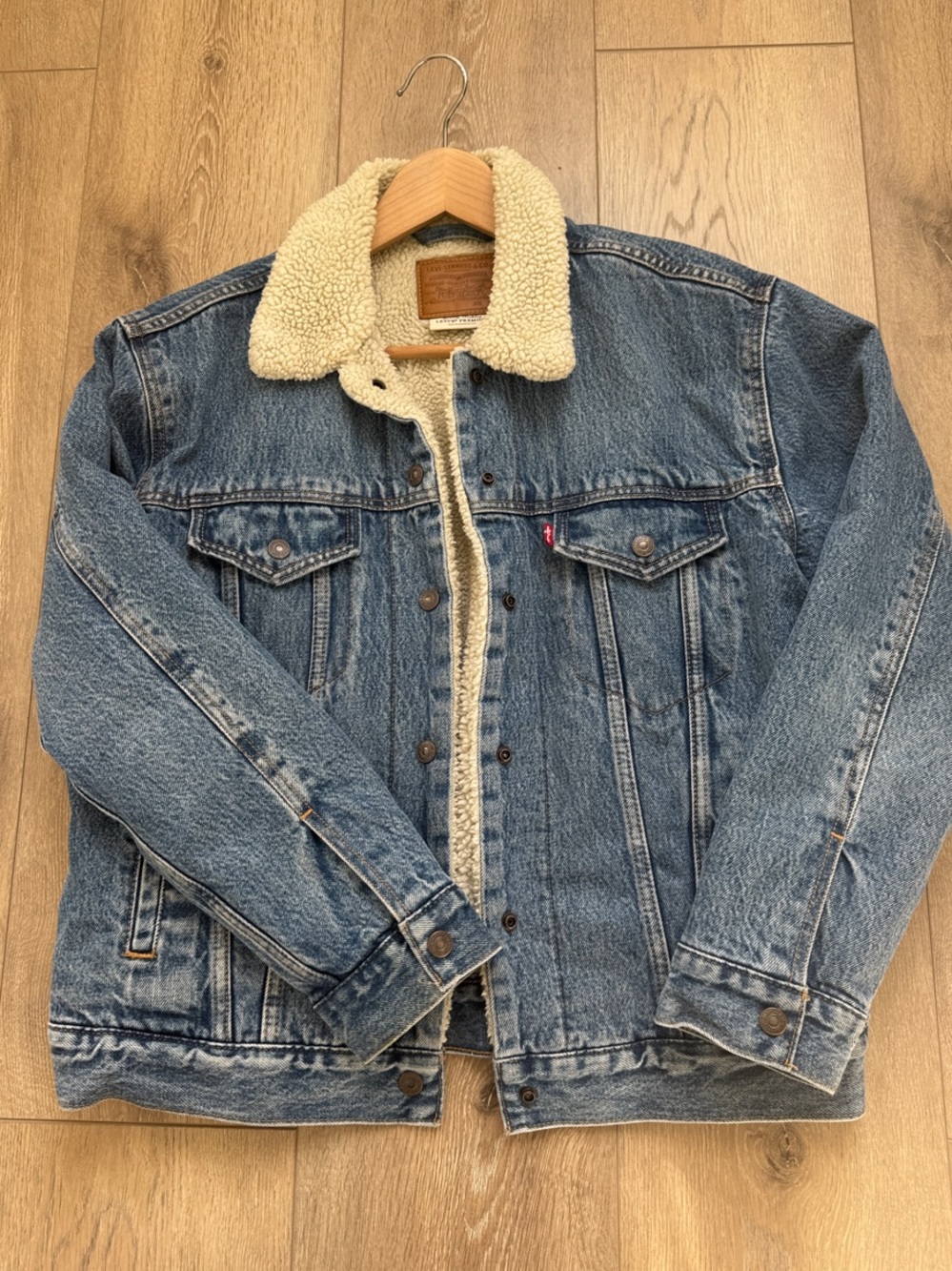 Levi's Blue Denim Sherpa-Truckers Jacket with Cream Lining